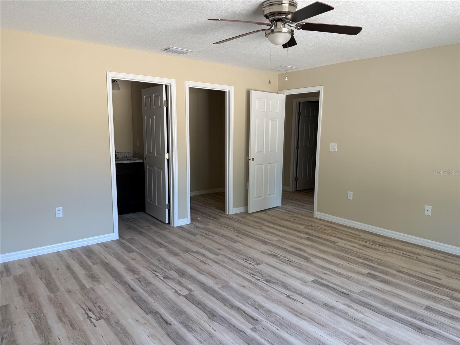 WILLISTON HYLNDS GOLF & C CLUB ESTATE - Residential