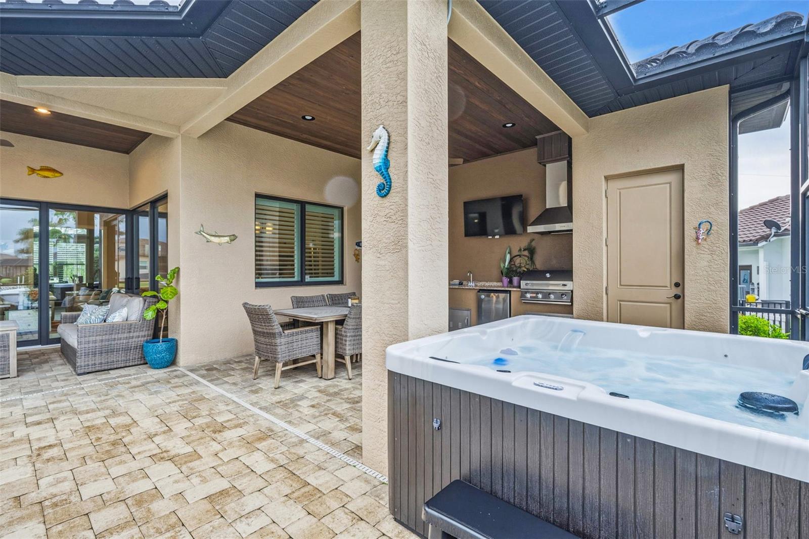 PUNTA GORDA ISLES SEC 15 - Residential