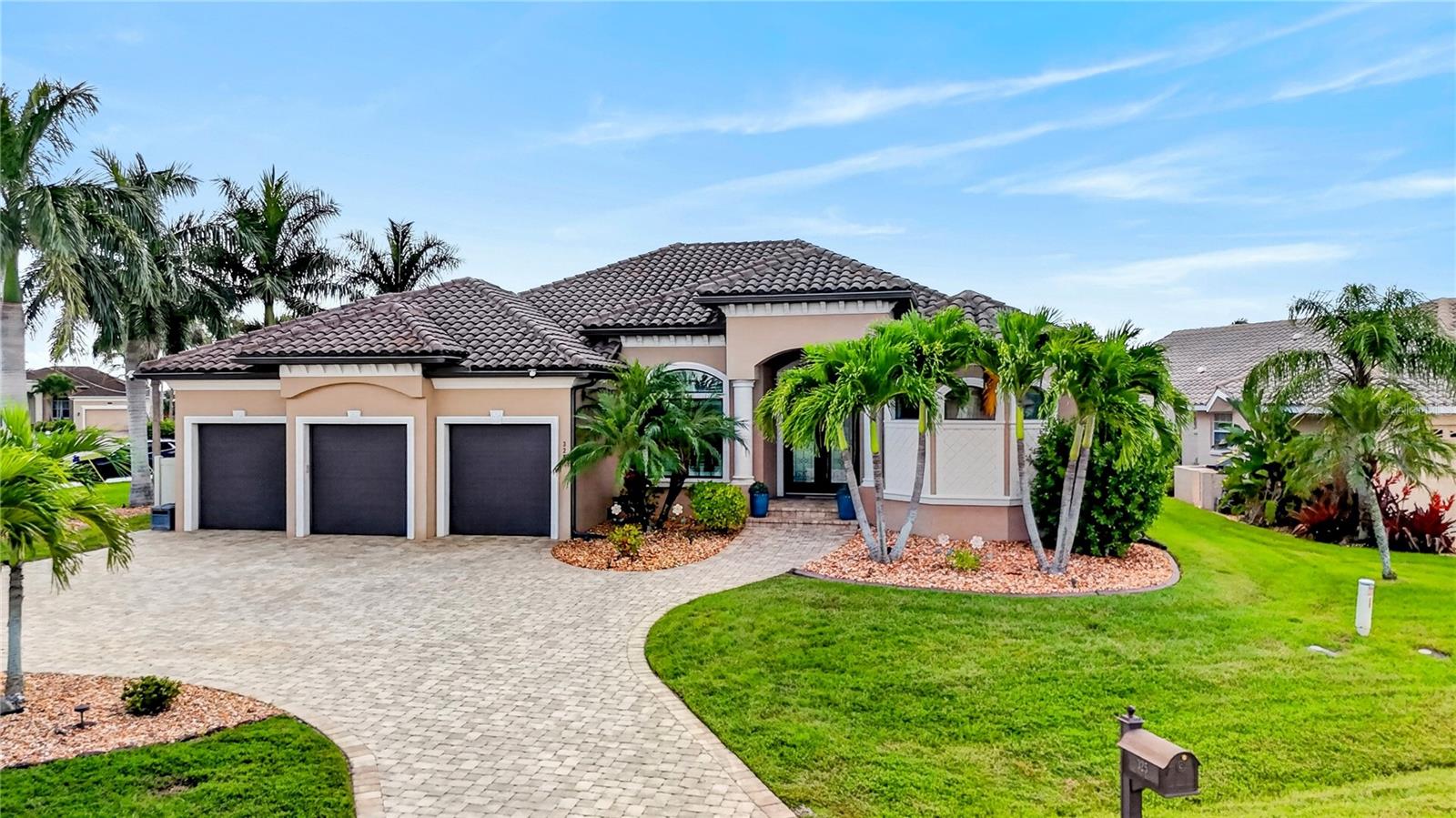 PUNTA GORDA ISLES SEC 15 - Residential
