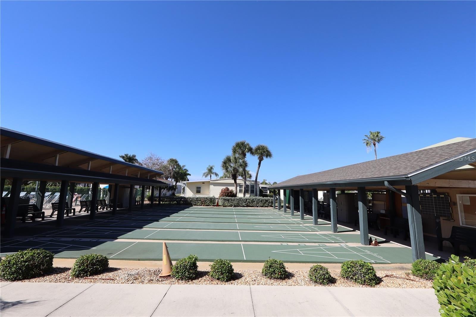 MAPLE LEAF ESTATES - Residential