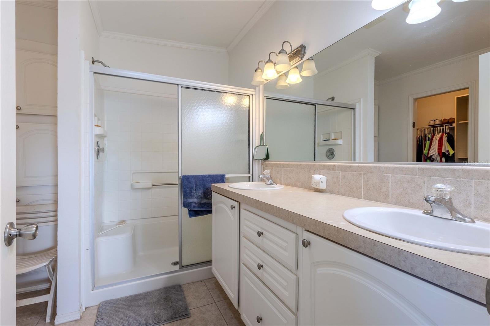 MAPLE LEAF ESTATES - Residential