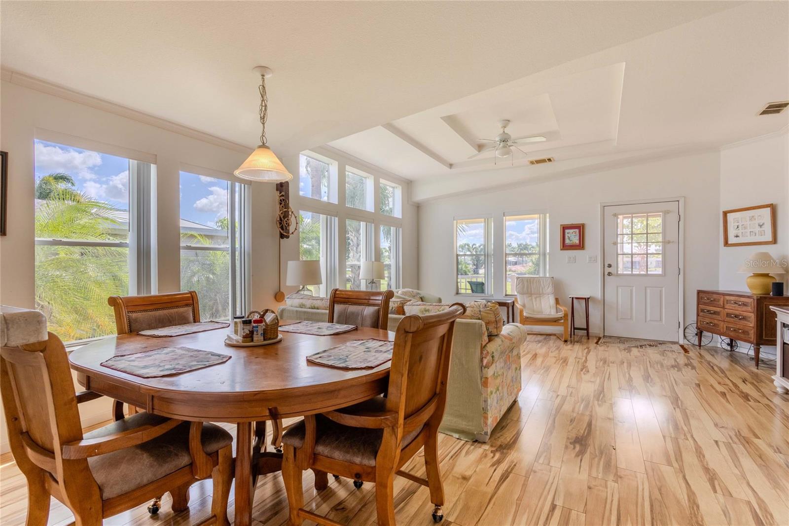 MAPLE LEAF ESTATES - Residential