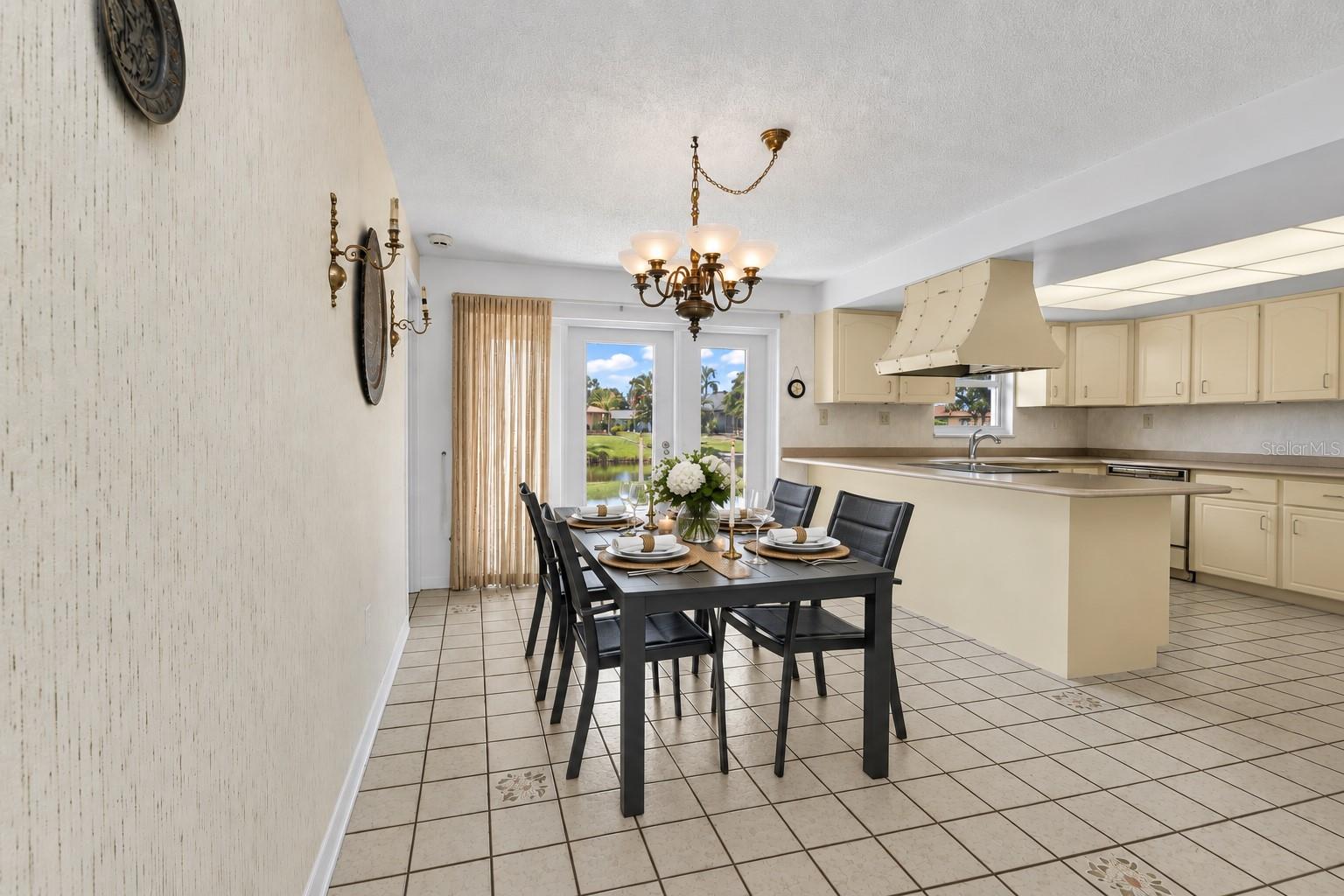 ROTONDA WEST OAKLAND HILLS - Residential