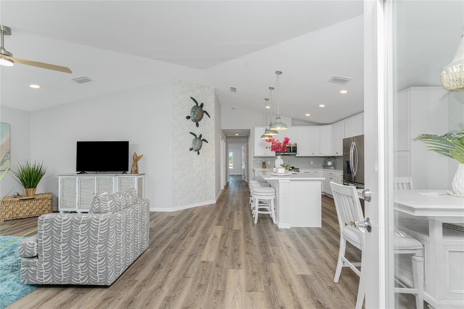 EL JOBEAN WARD 01 - Residential