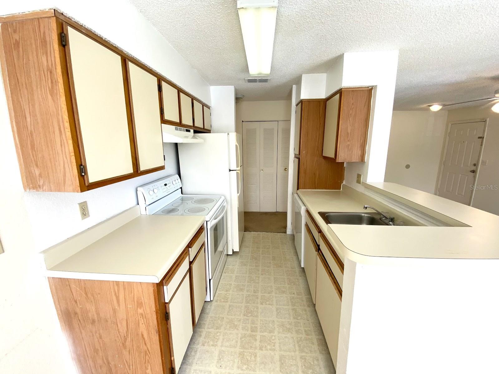 TRADEWINDS - Residential