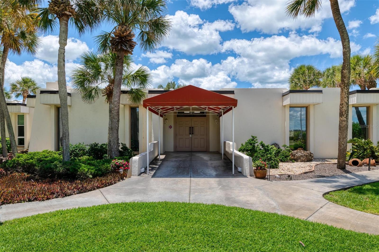ISLAND SHORES - Residential