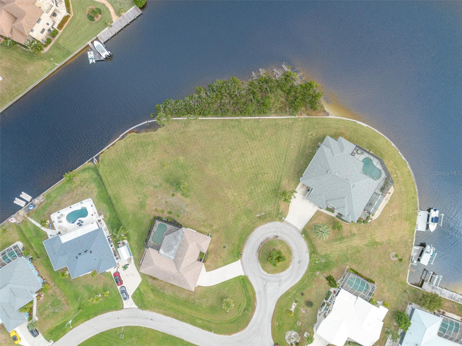 PORT CHARLOTTE SEC 060 - Land