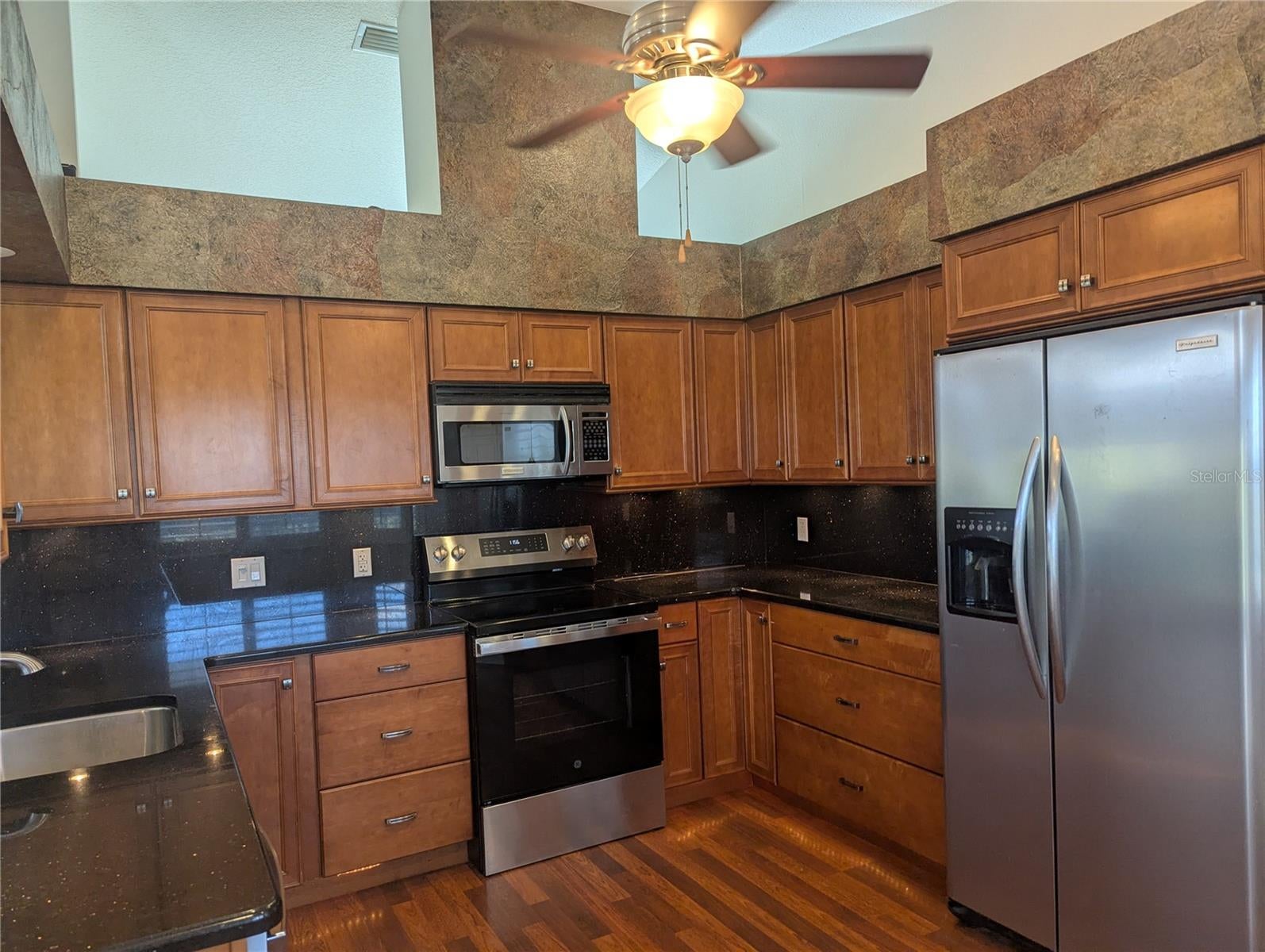 WOODBRIDGE - Residential