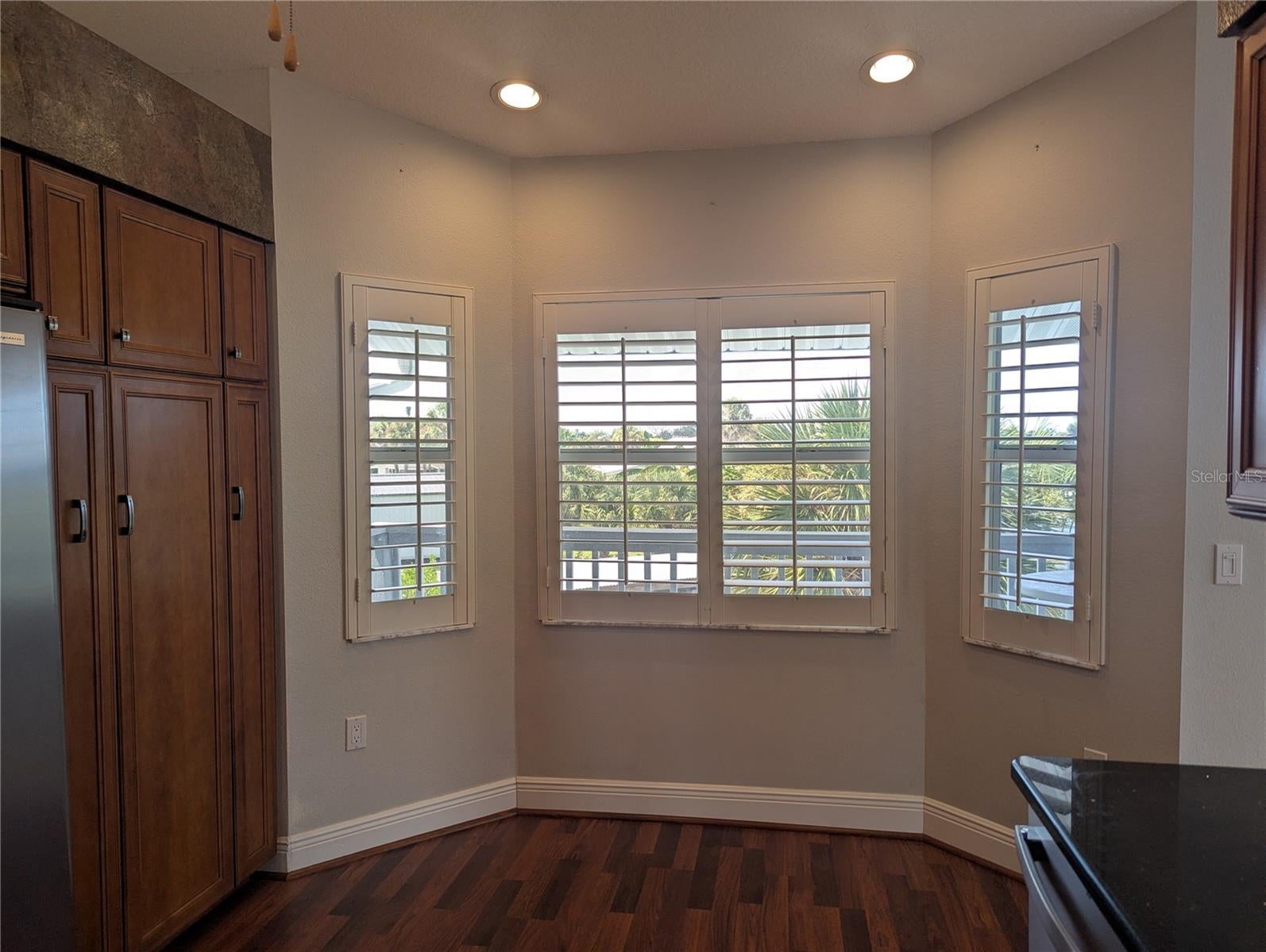 WOODBRIDGE - Residential