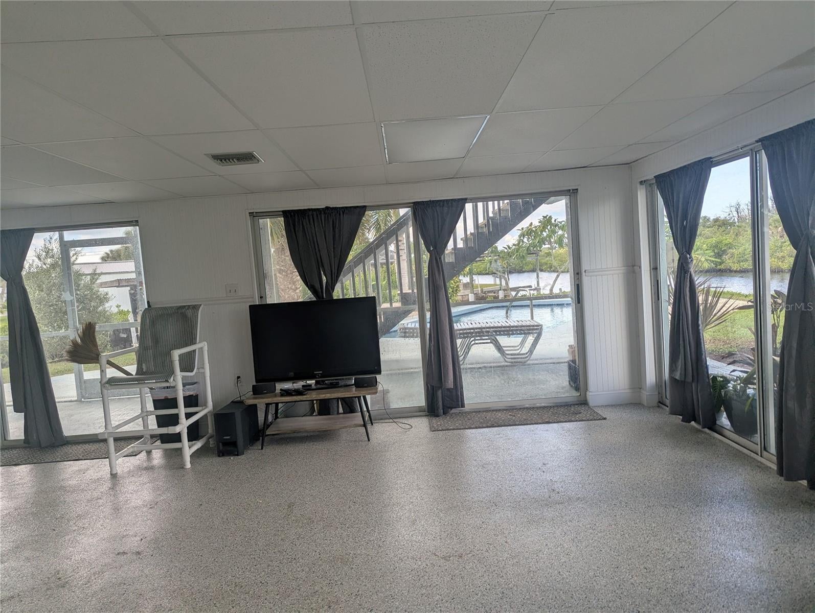 WOODBRIDGE - Residential