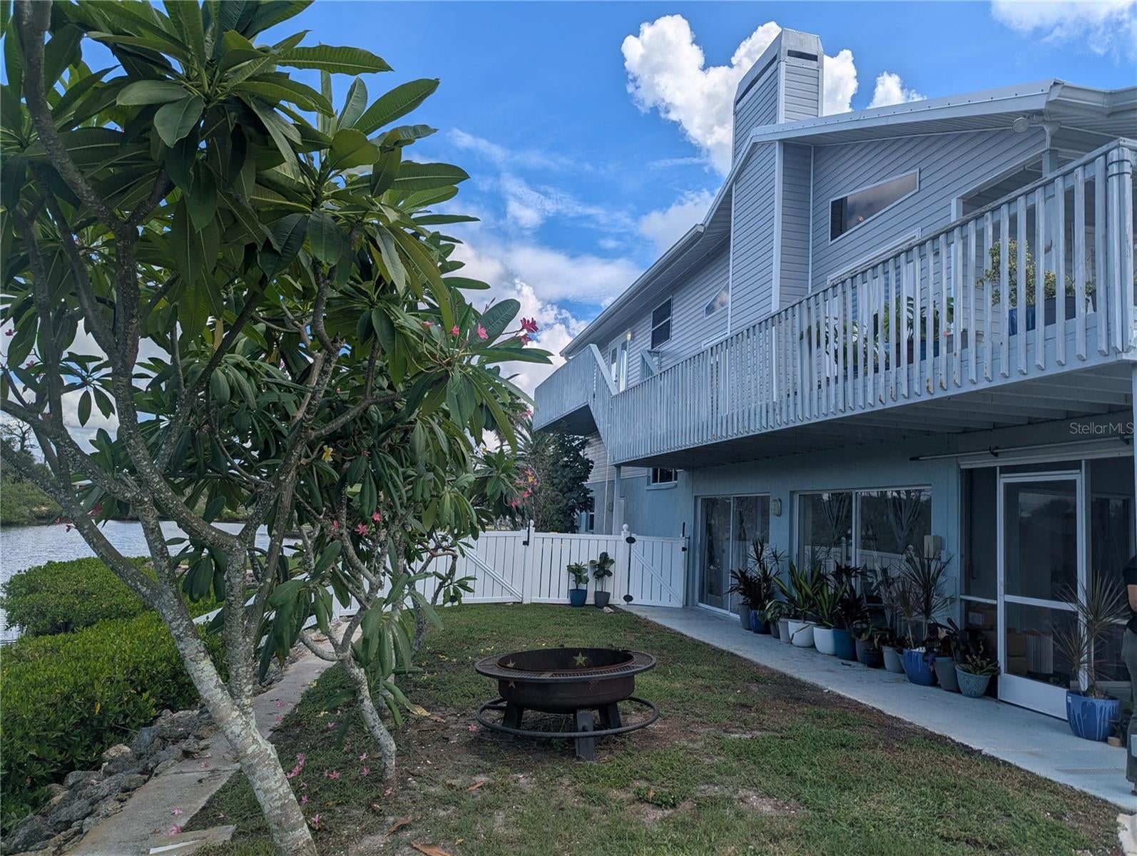 WOODBRIDGE - Residential