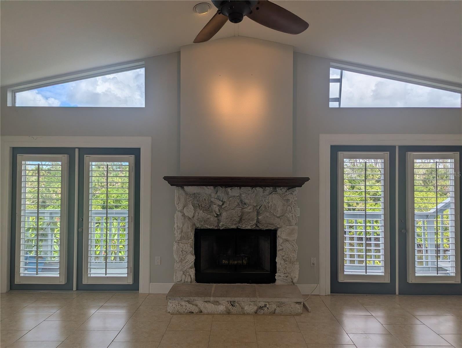 WOODBRIDGE - Residential
