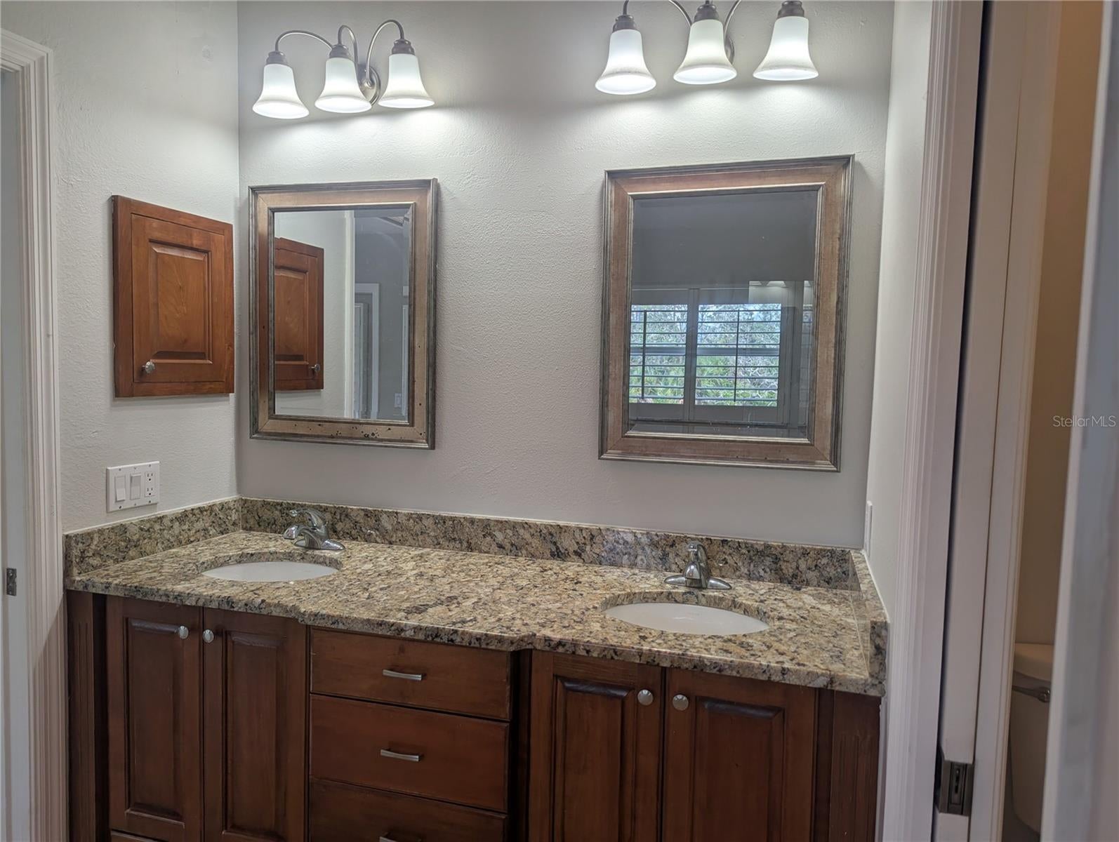 WOODBRIDGE - Residential