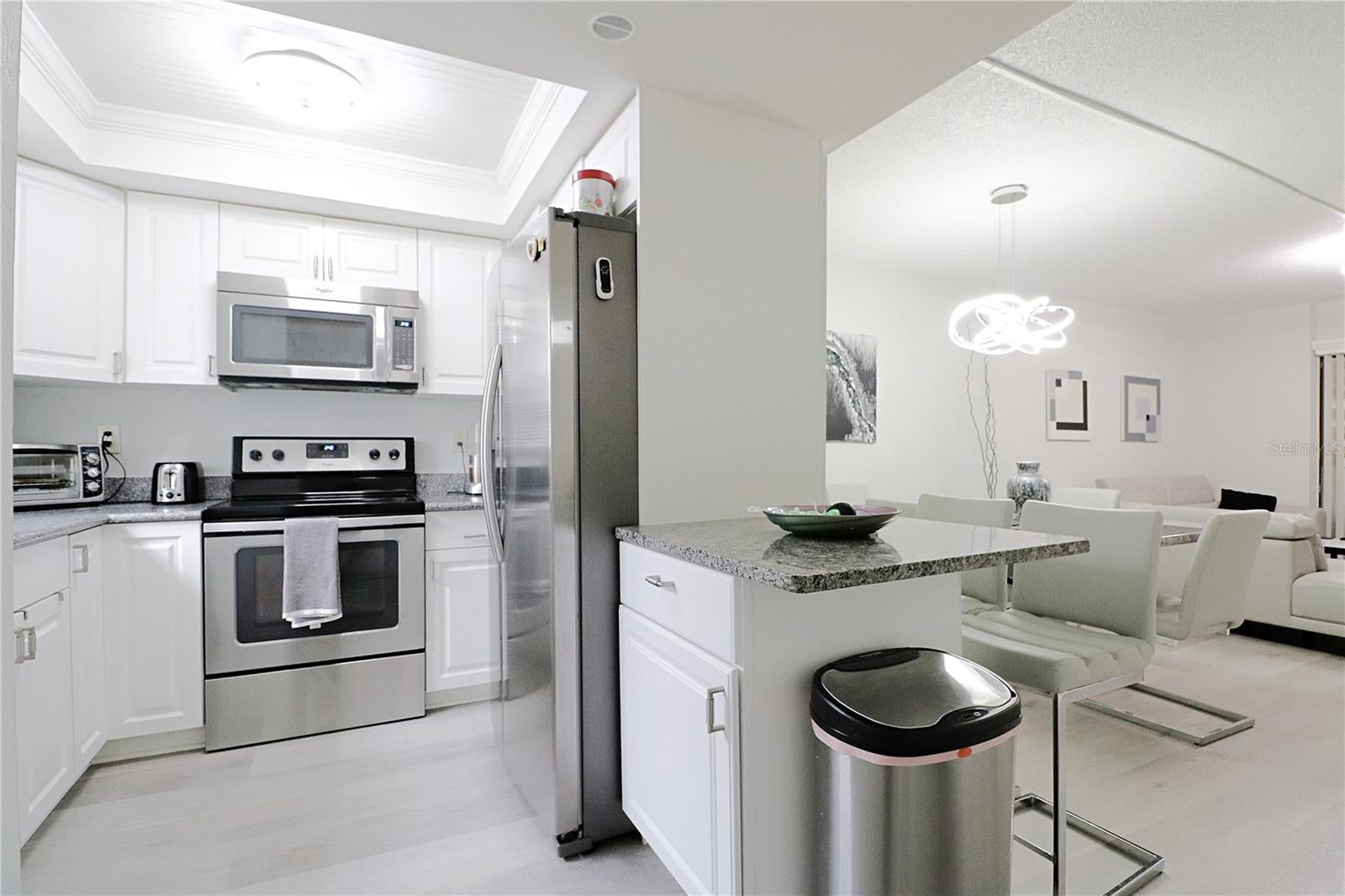 THUNDERBIRD HILL MANOR CONDO - Residential