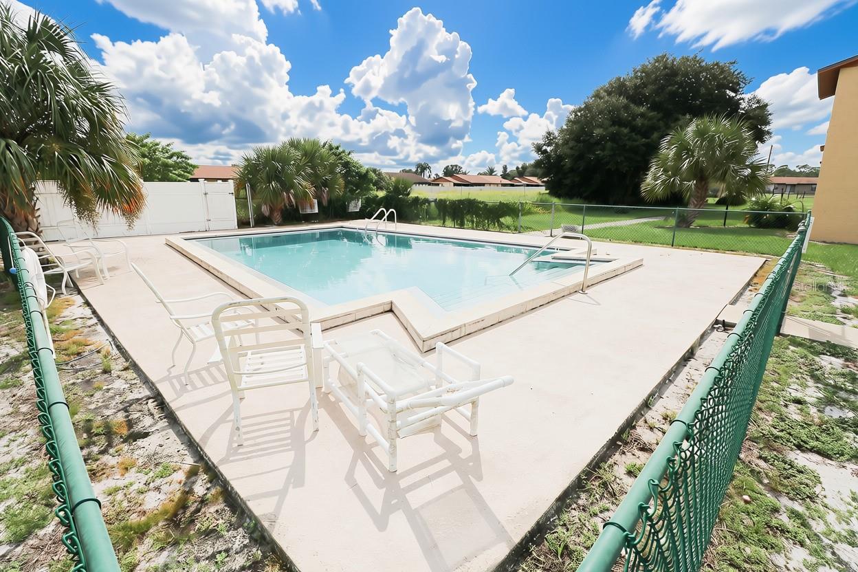 THUNDERBIRD HILL MANOR CONDO - Residential