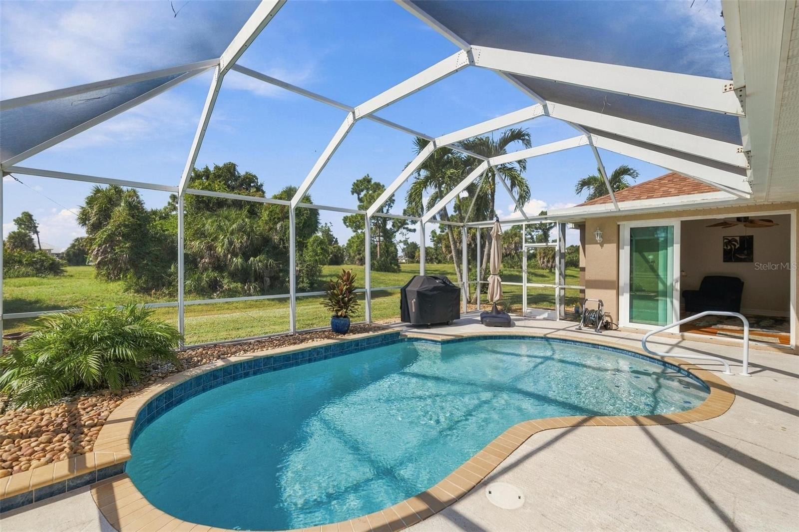 ROTONDA WEST BROADMOOR - Residential