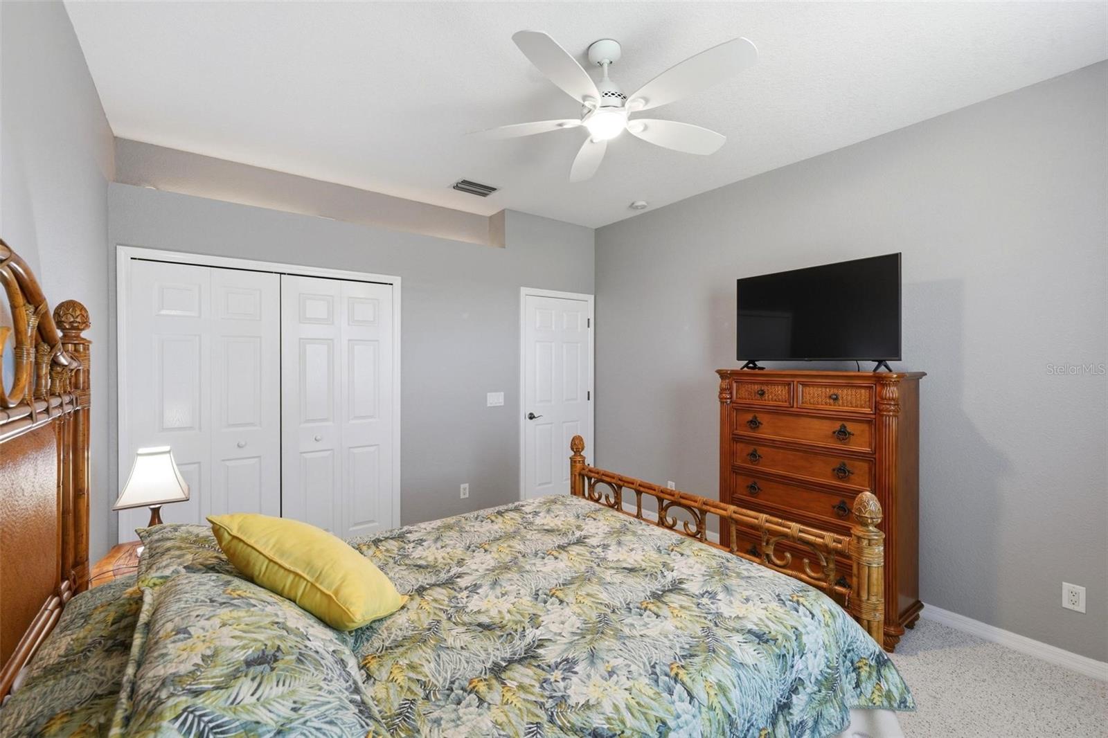 ROTONDA WEST BROADMOOR - Residential
