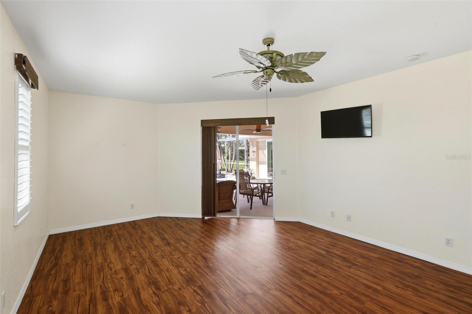 ROTONDA WEST BROADMOOR - Residential