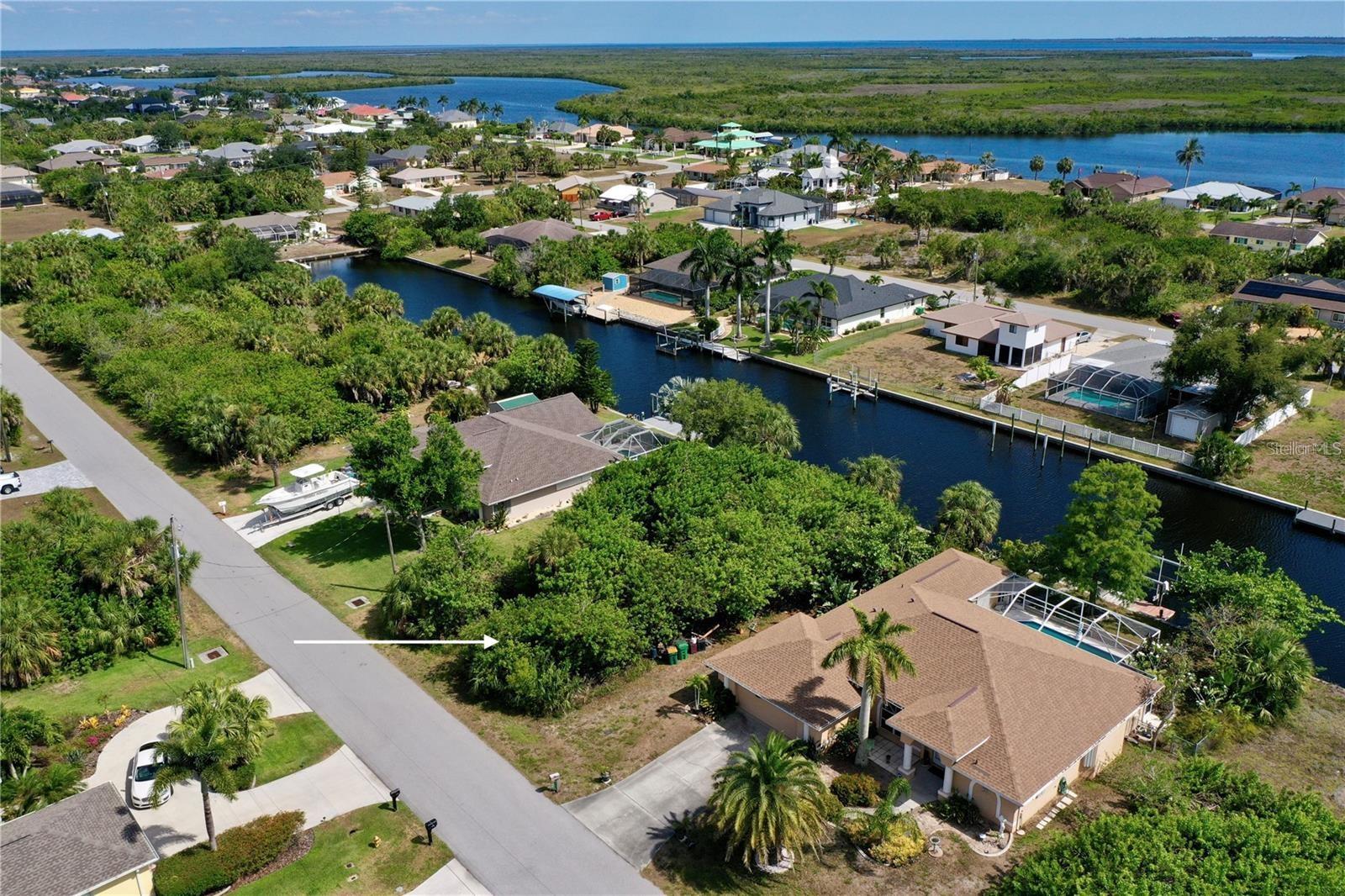 PORT CHARLOTTE SEC 044 - Land