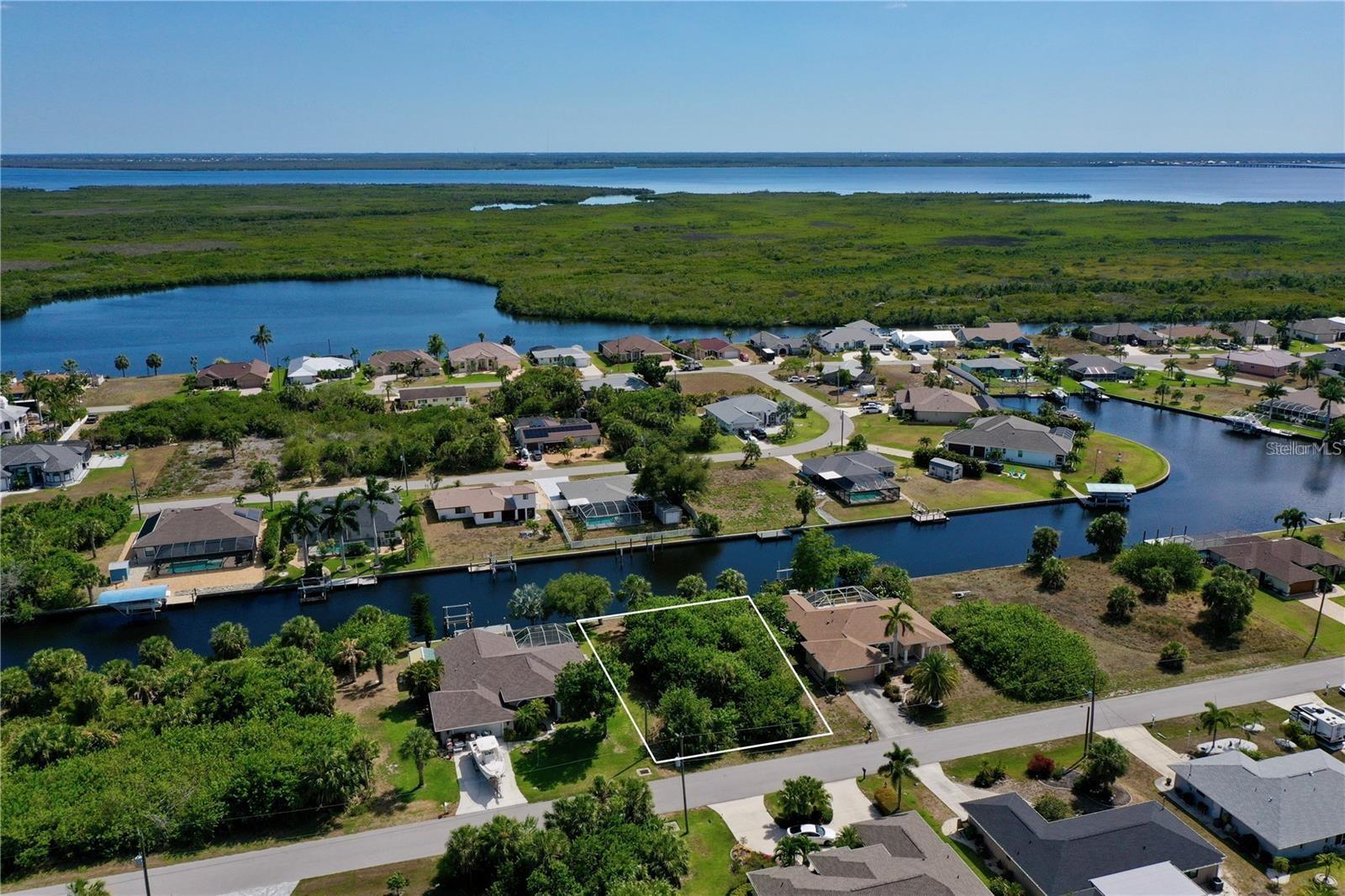 PORT CHARLOTTE SEC 044 - Land