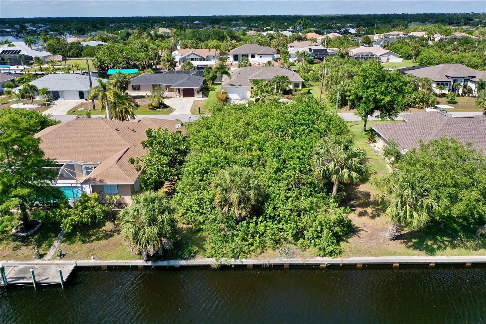 PORT CHARLOTTE SEC 044 - Land