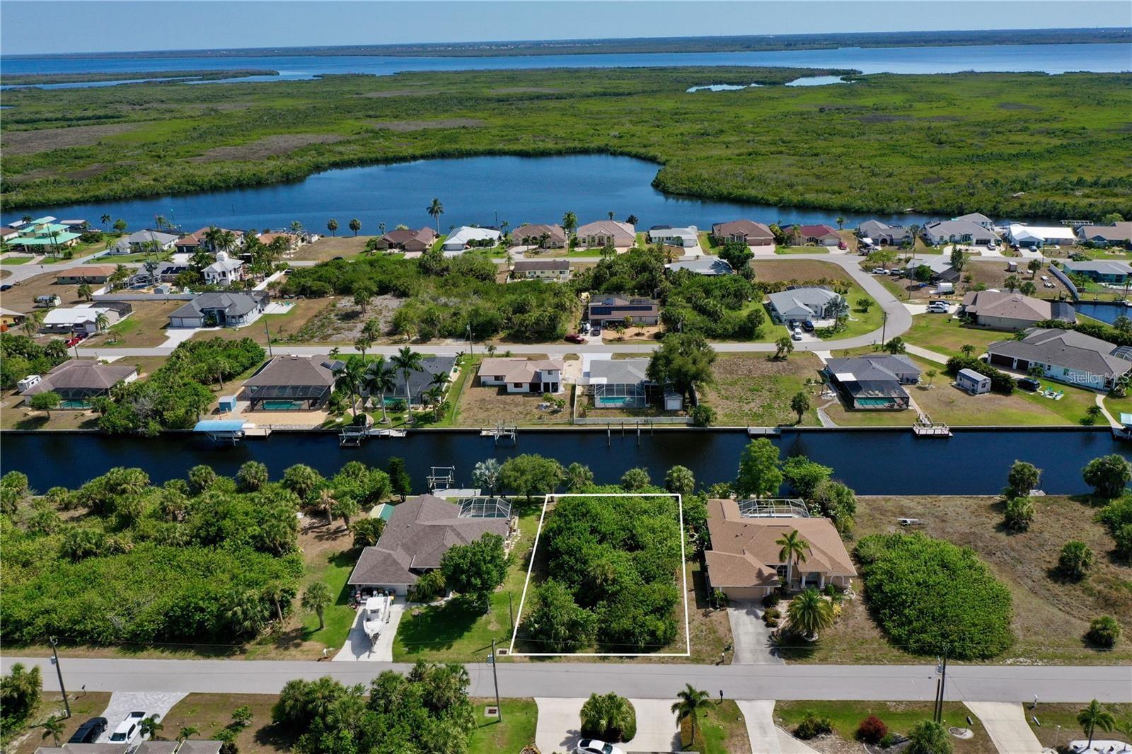 PORT CHARLOTTE SEC 044 - Land
