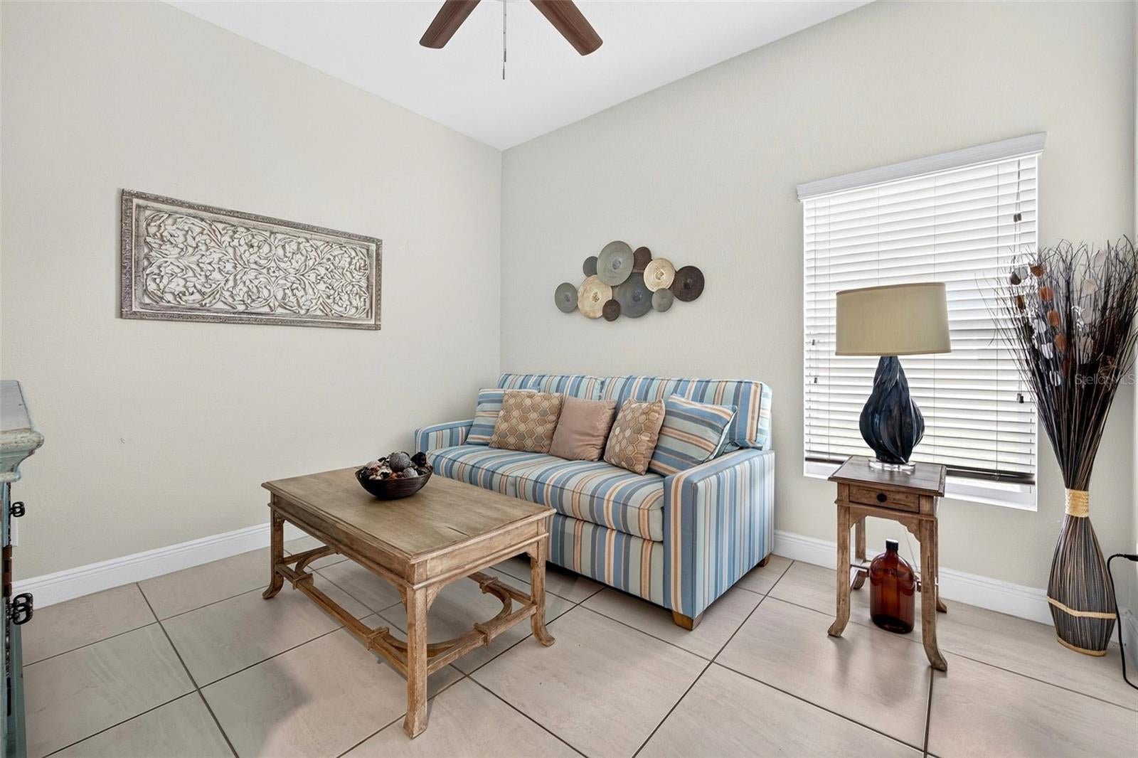 ROTONDA LAKES - Residential
