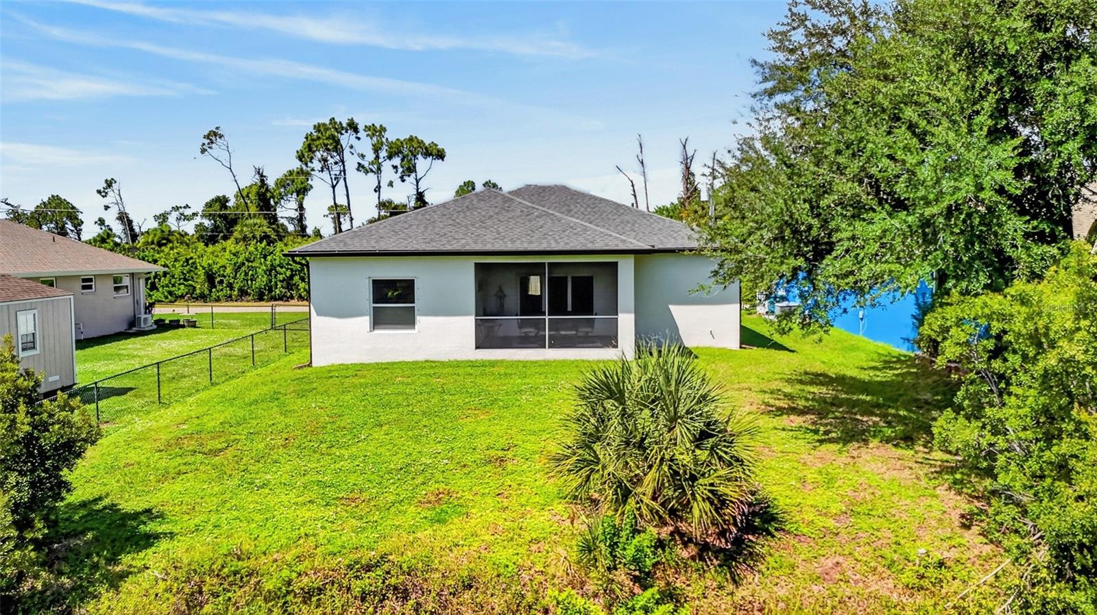 ROTONDA LAKES - Residential