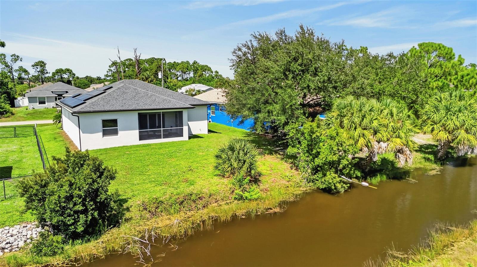 ROTONDA LAKES - Residential