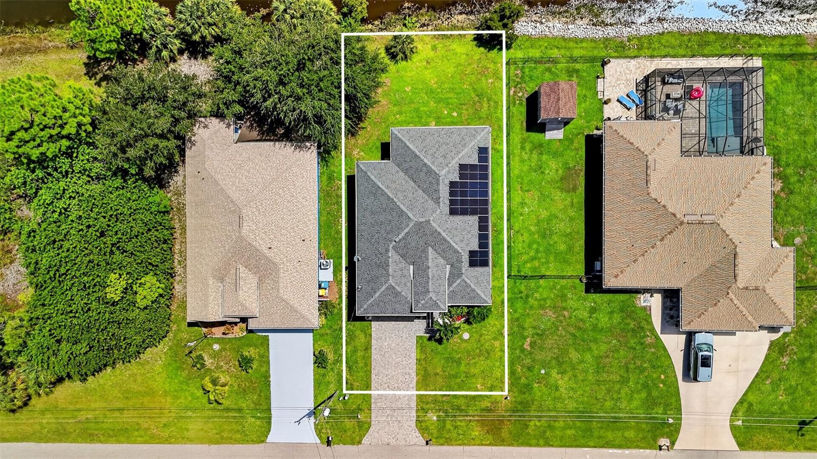 ROTONDA LAKES - Residential