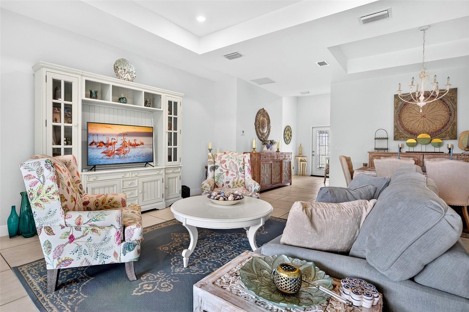 ROTONDA LAKES - Residential