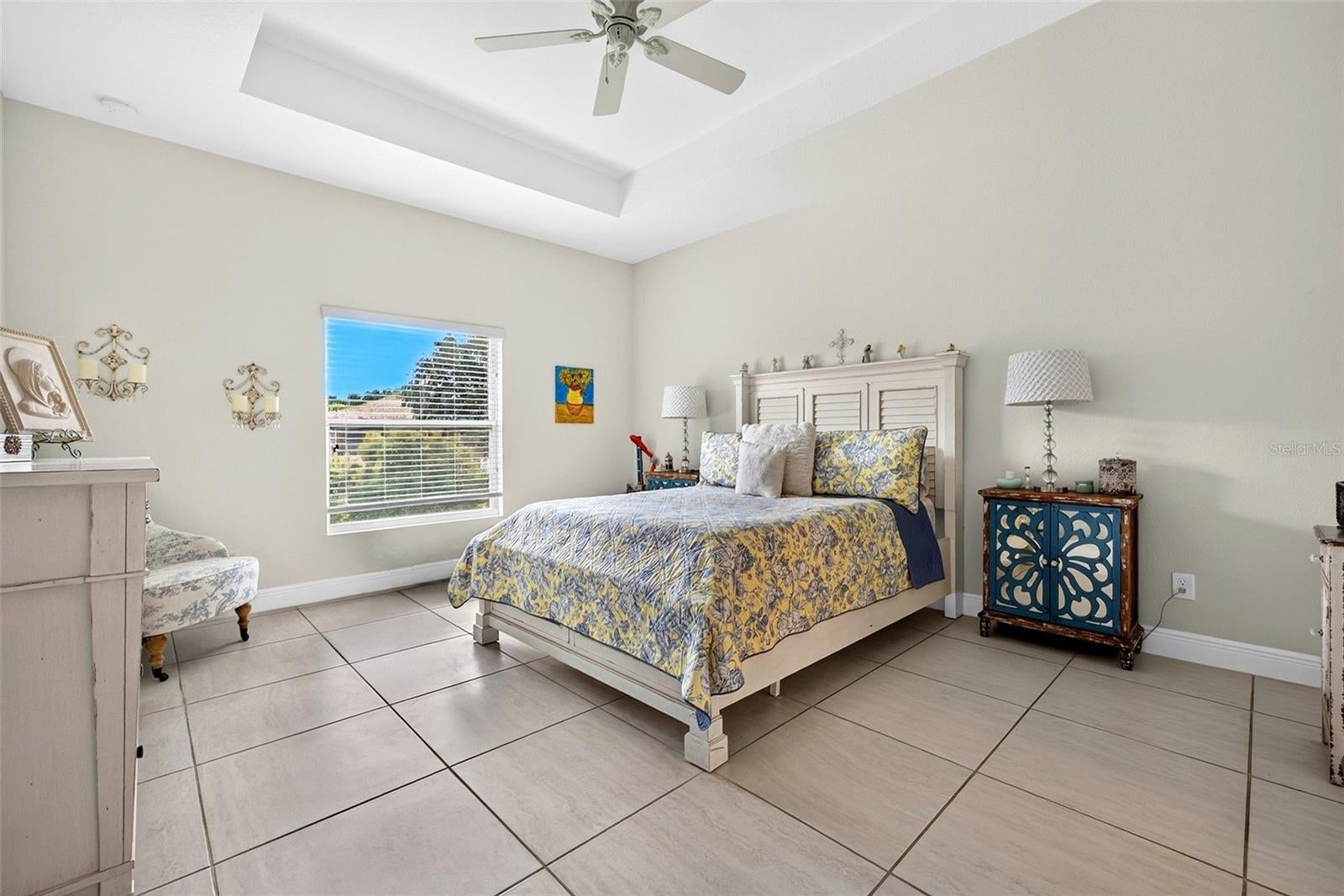 ROTONDA LAKES - Residential