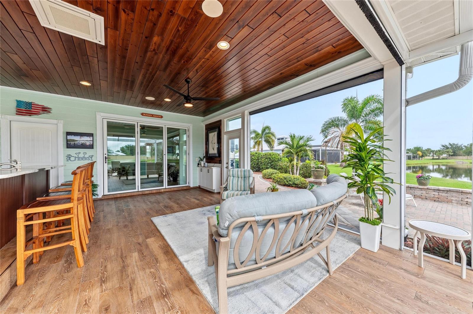 THORNTON CRK MOTORCOACH RESIDENCE - Residential
