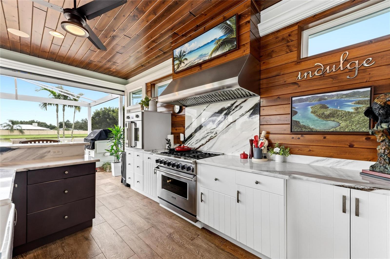 THORNTON CRK MOTORCOACH RESIDENCE - Residential