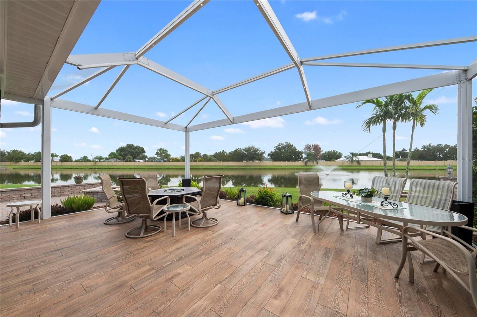 THORNTON CRK MOTORCOACH RESIDENCE - Residential
