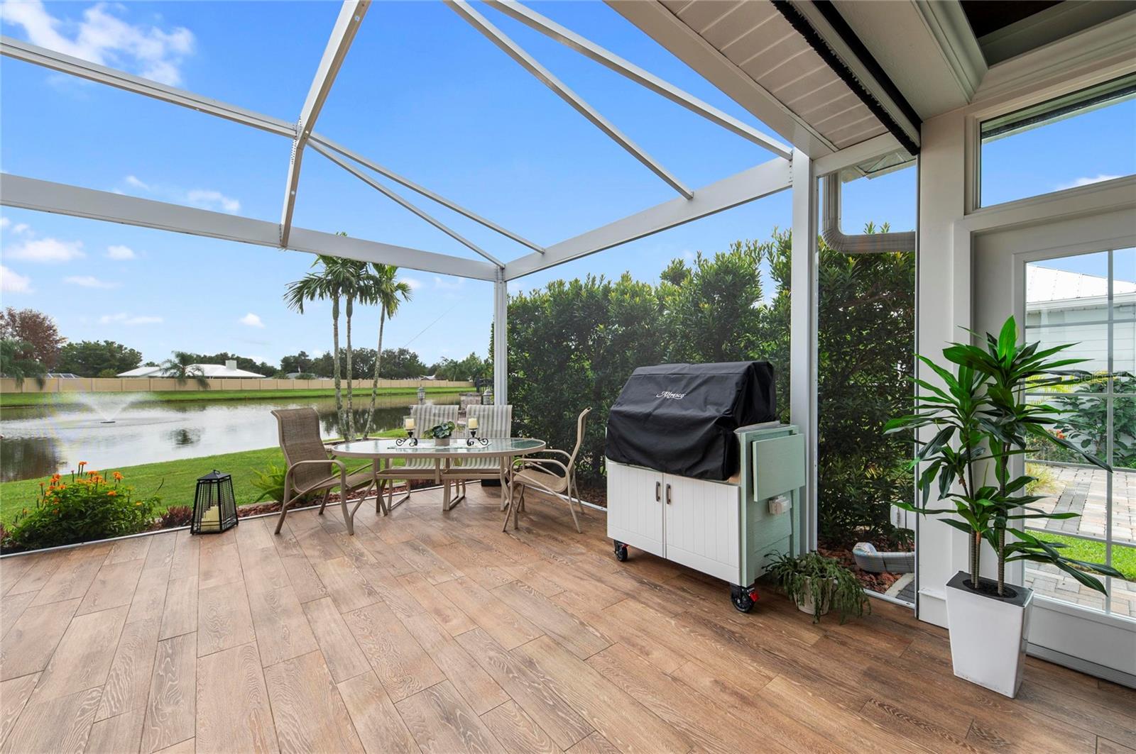 THORNTON CRK MOTORCOACH RESIDENCE - Residential