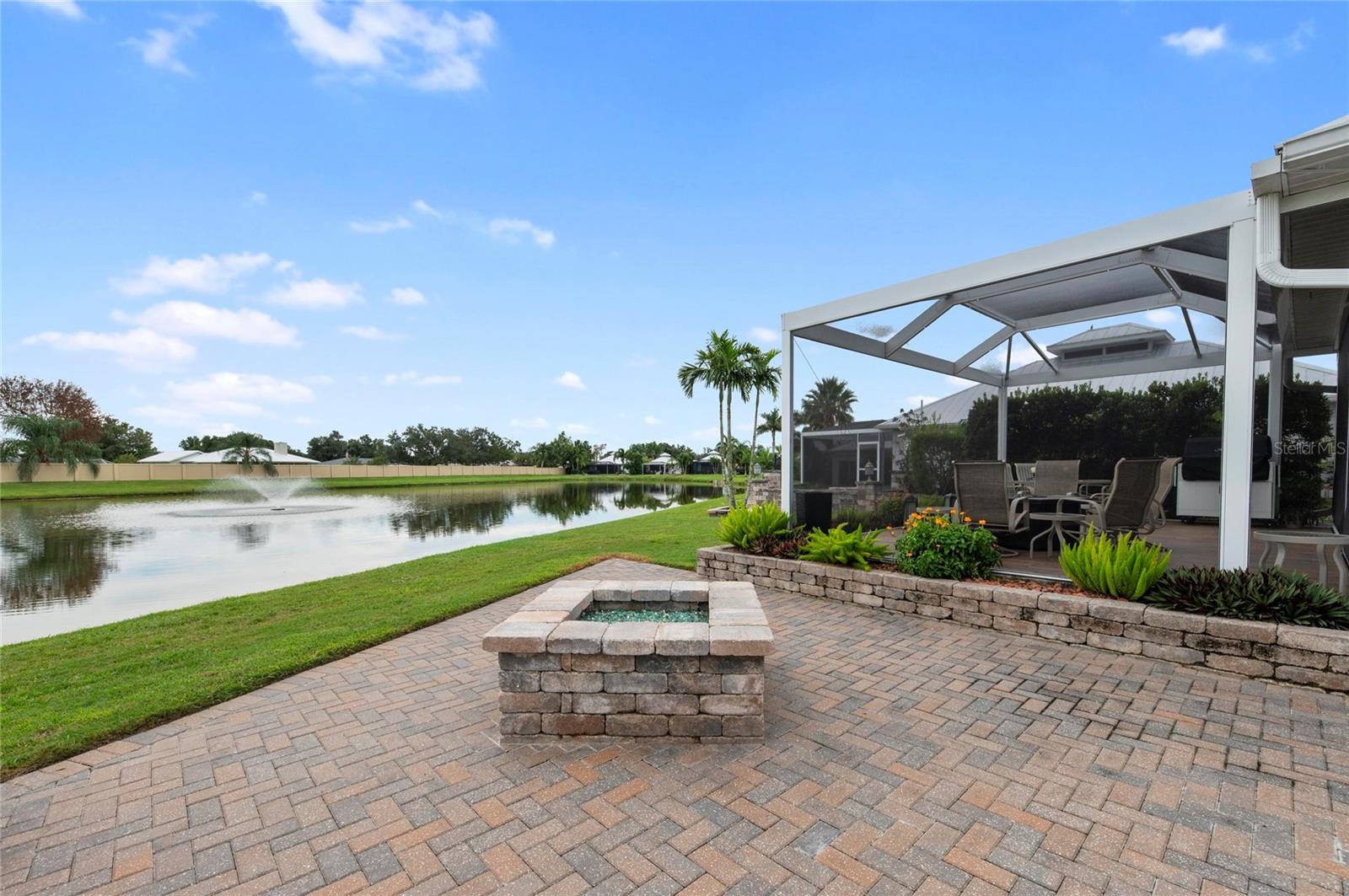 THORNTON CRK MOTORCOACH RESIDENCE - Residential