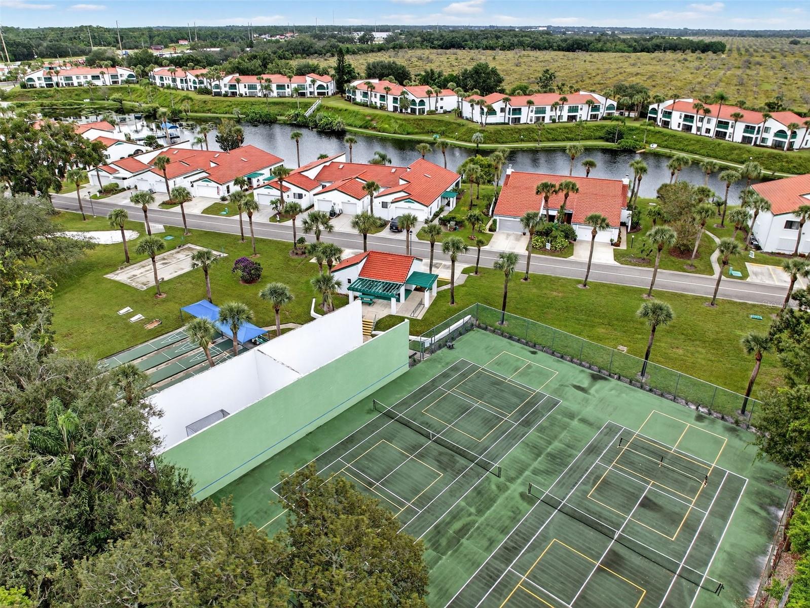 BLUFFS OF SEBRING - Residential