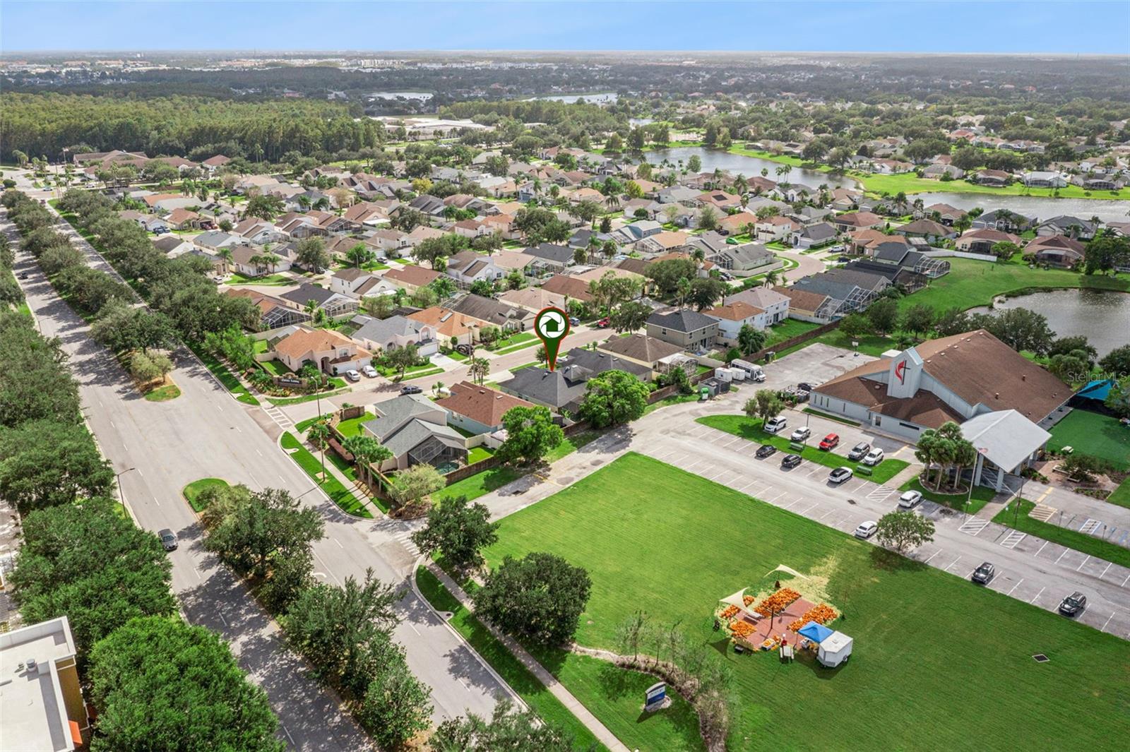HUNTERS CREEK TRACT 350 PH 2 33/52 LOT 13 - Residential