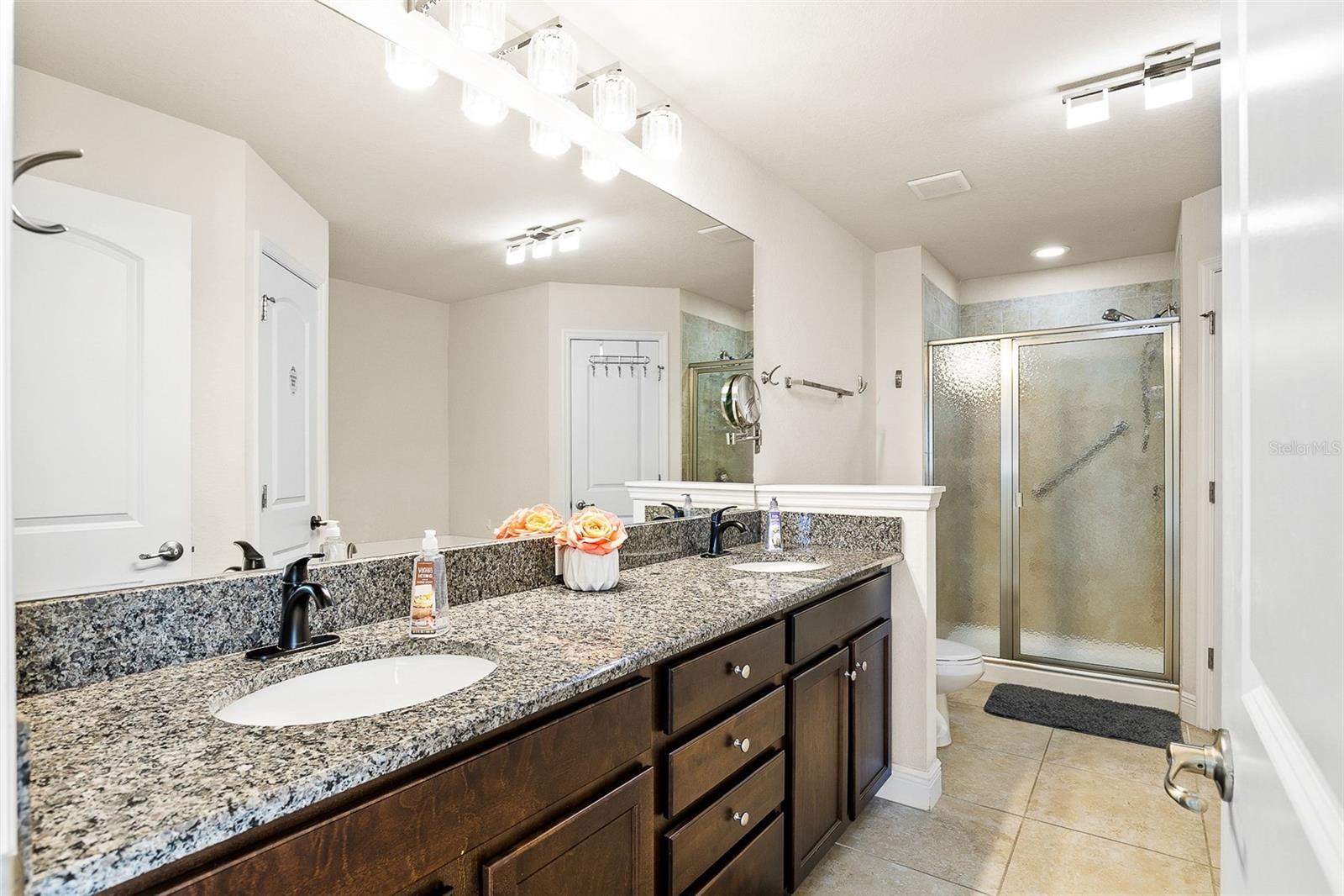 ROTONDA WEST OAKLAND HILLS - Residential
