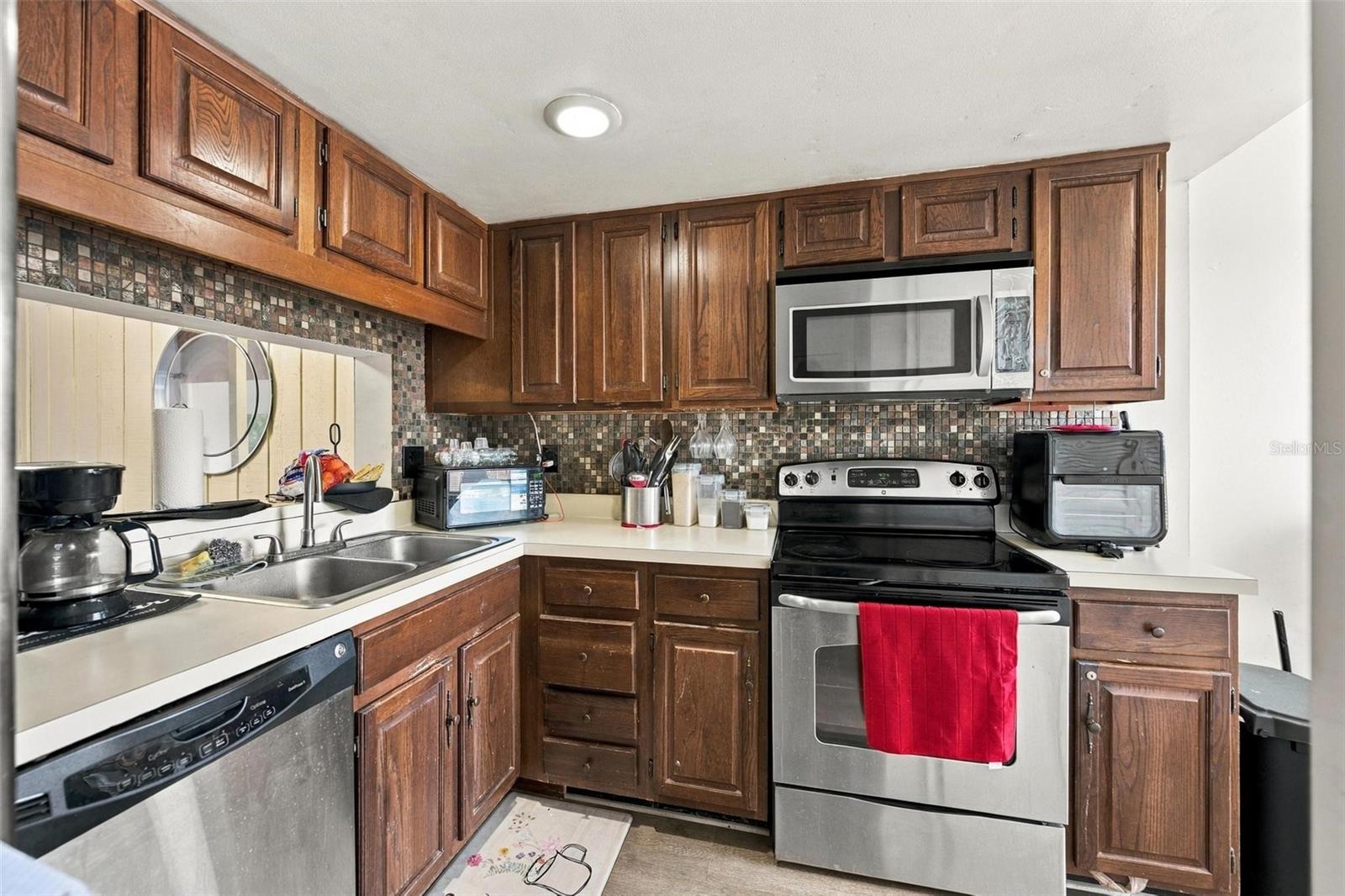 CYPRESS WOODS CONDO - Residential
