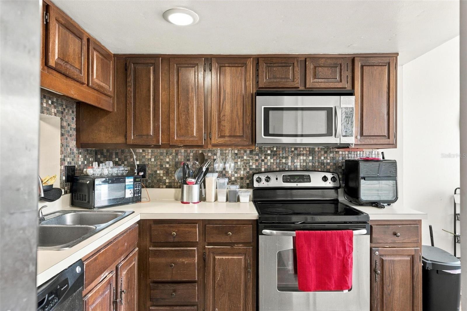 CYPRESS WOODS CONDO - Residential