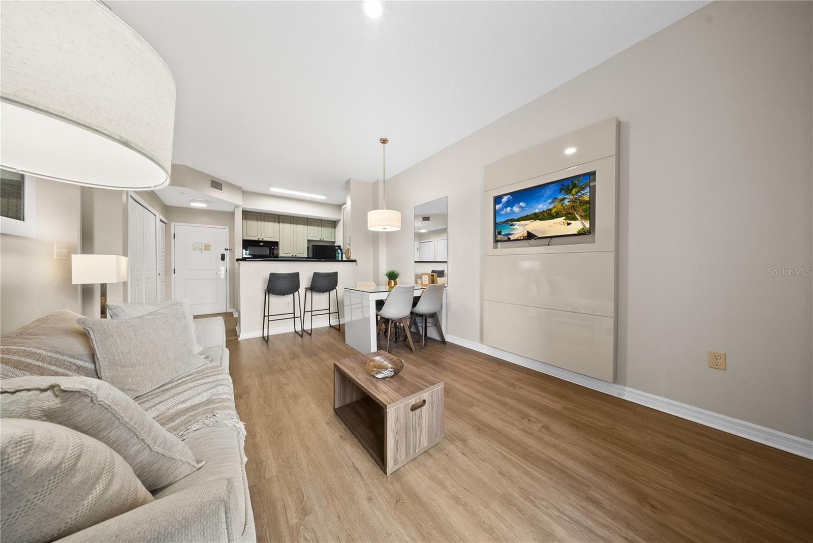 POINT ORLANDO RESORT - Residential