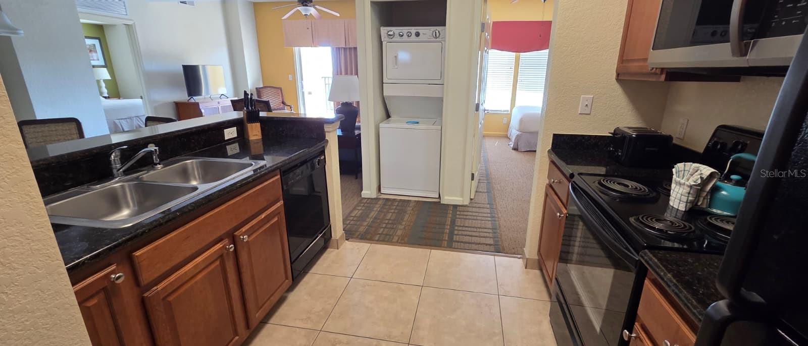 LAKE BUENA VISTA RESORT VILLAGE 4 CONDOMINIUM - Residential