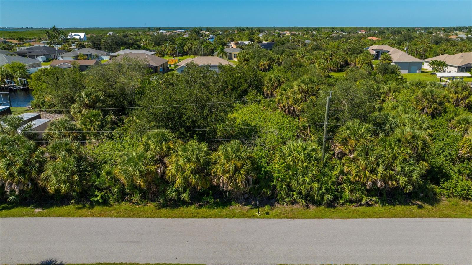 PORT CHARLOTTE SEC 044 - Land