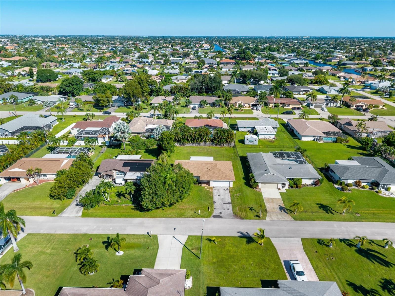 CAPE CORAL - Residential