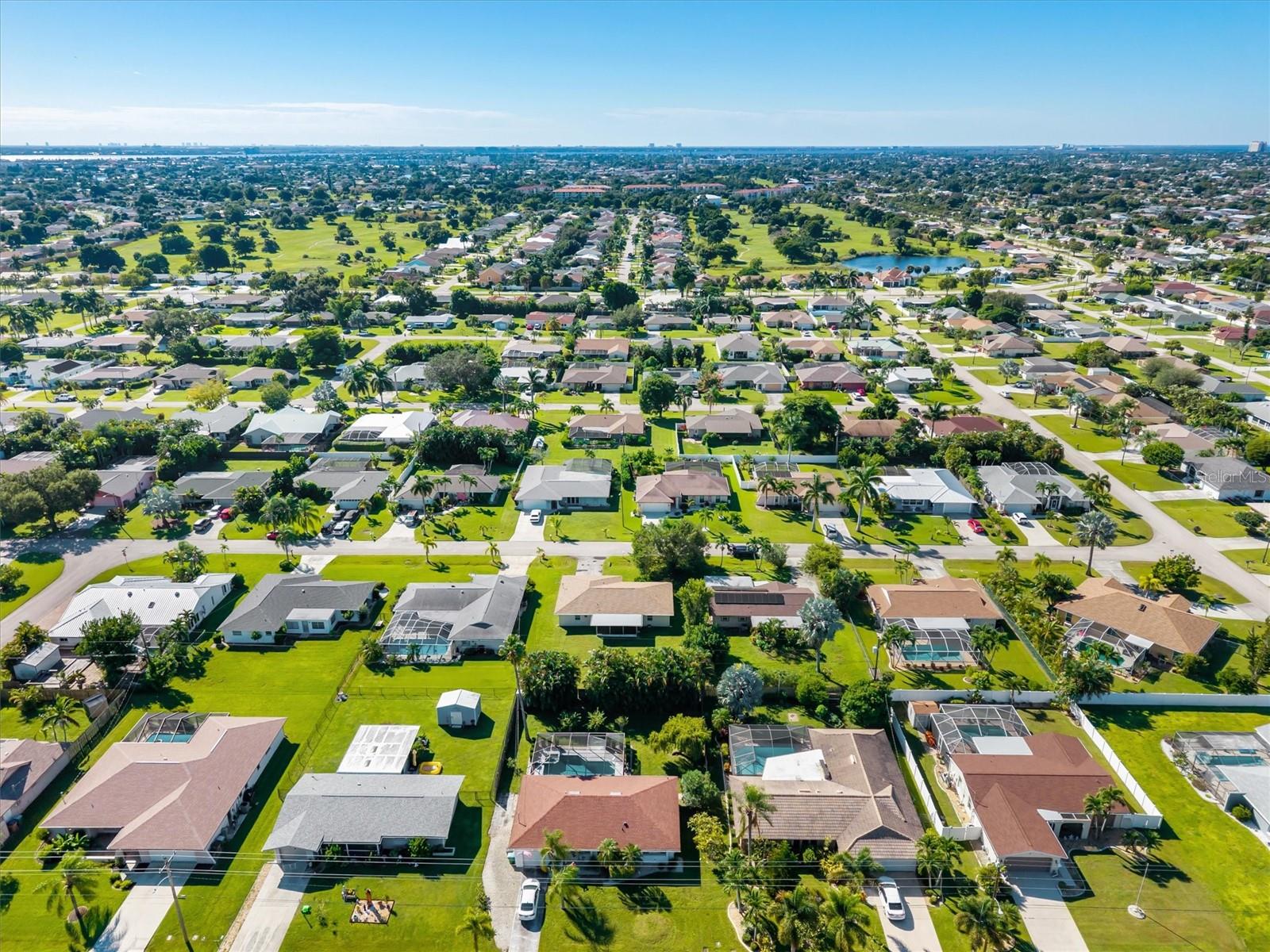CAPE CORAL - Residential
