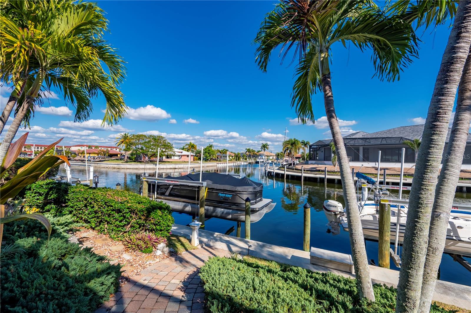 PUNTA GORDA ISLES SEC 03 - Residential