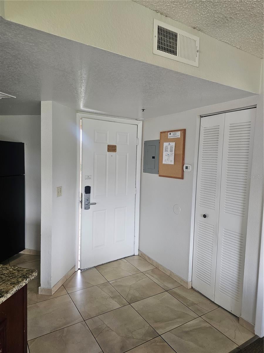 PARC CORNICHE CONDO PH 02 - Residential