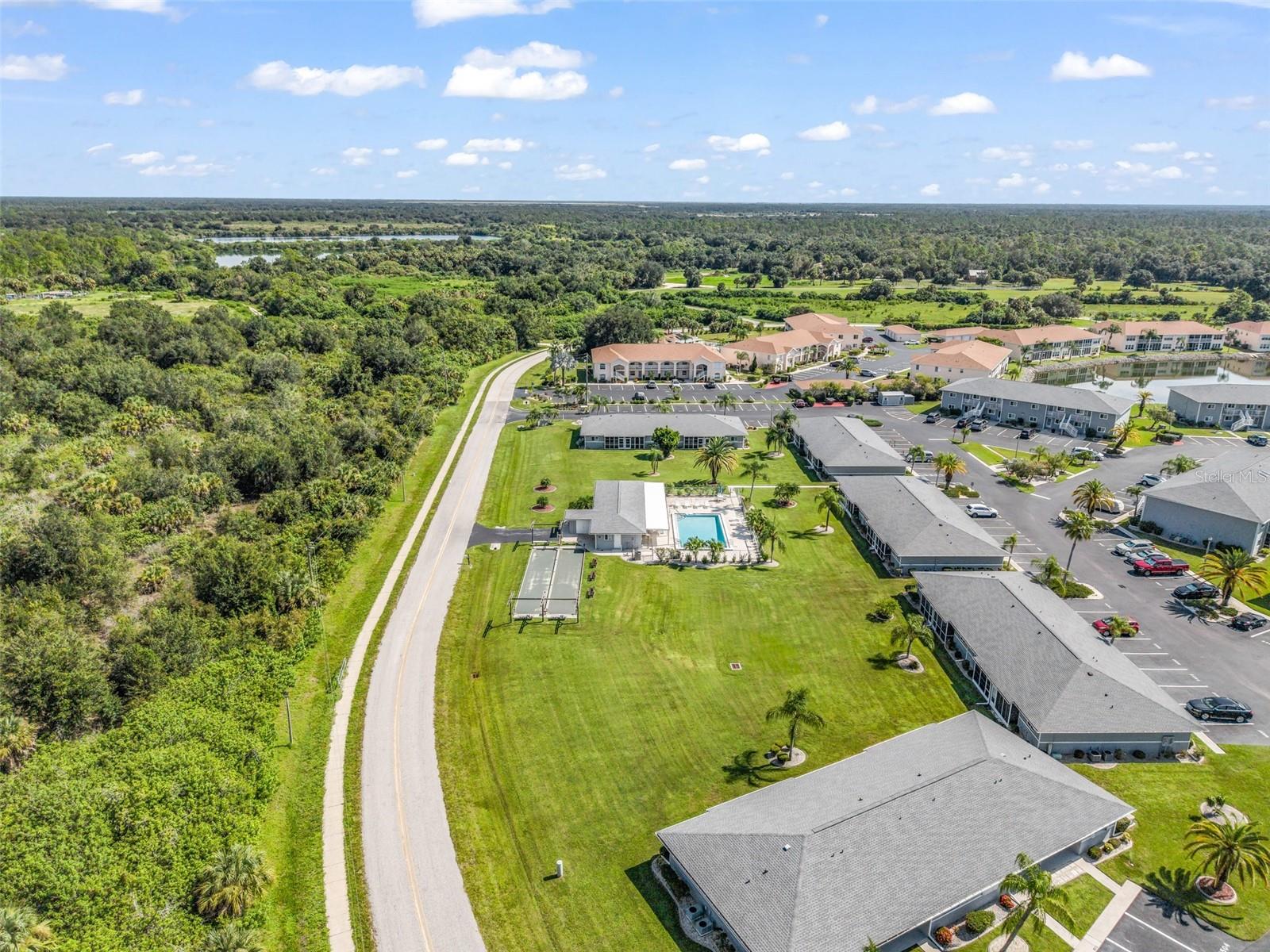 EGRET POINTE - Residential